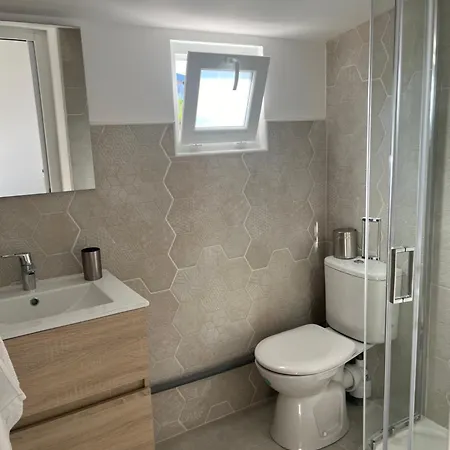 Begood'iz Naturiste Independant Au Calme Au Coeur Du Village 3* Agde