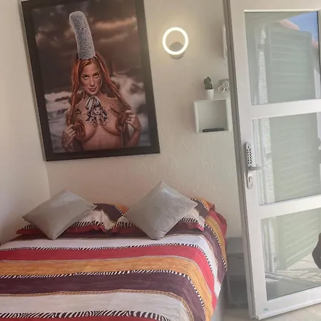 Begood'iz Naturiste Independant Au Calme Au Coeur Du Village Penzion 3*