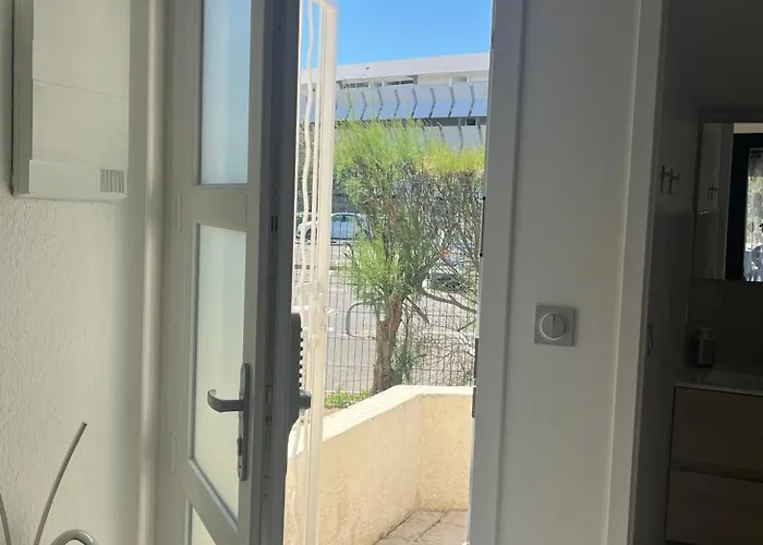 Begood'iz Naturiste Independant Au Calme Au Coeur Du Village 招待所 3*